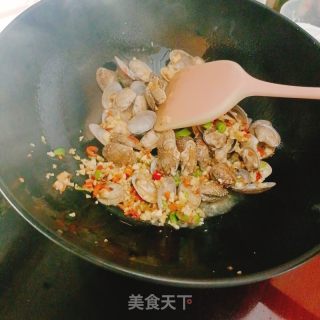 蒜蓉炒花甲的做法步调：5