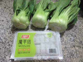 魔芋结炒青菜的做法步调：1