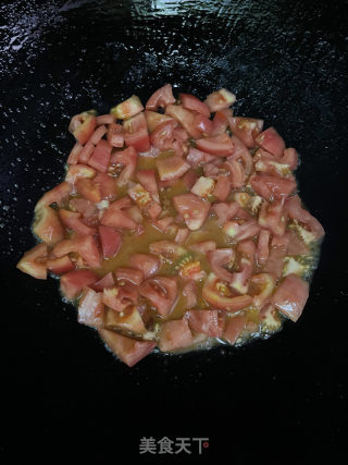 番茄炸蛋牛肉锅的做法步调：6