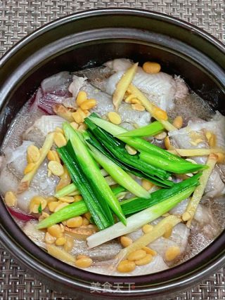黄豆酱焗九肚鱼的做法步调：12