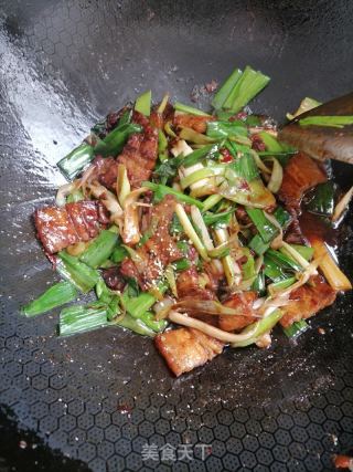 家常回锅肉的做法步调：10