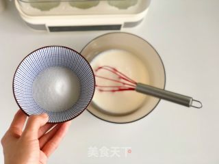 蜂蜜木樨酸奶的做法步调：2