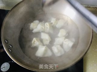 浑汤馄饨的做法步调：4