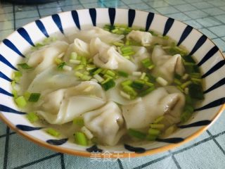 浑汤馄饨的做法步调：7