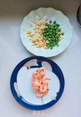 玉米炒饭的做法步调：2