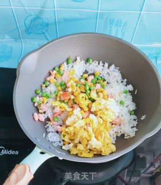 玉米炒饭的做法步调：6