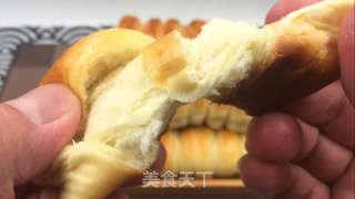 橙喷鼻硬里包，奶喷鼻味实足，坚实推丝，喷鼻橙甘美清爽，温心又温胃。的做法步调：23