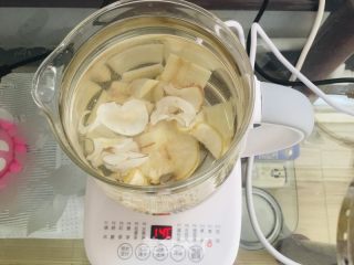 雪梨干海底椰苦蔗火的做法步调：3