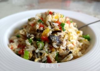 五彩蛋炒饭的做法步调：11