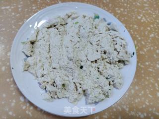 芥菜鸡蛋豆腐馅饼的做法步调：5