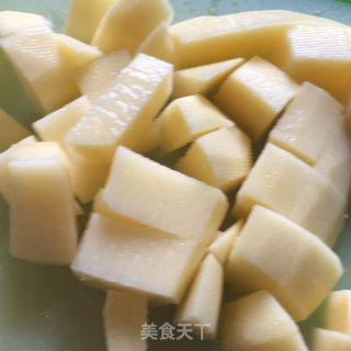 小油菜土豆焖五花肉的做法步调：9