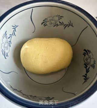 元宝馒头的做法步调：6
