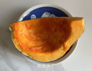 元宝馒头的做法步调：1