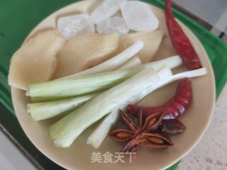 胡萝卜土豆烧鸡翅的做法步调：6