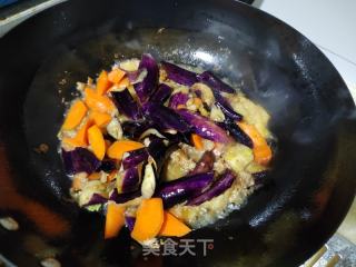 肉终烧茄子胡萝卜的做法步调：7