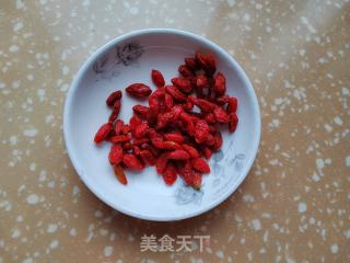 枸杞蒸萝卜的做法步调：2