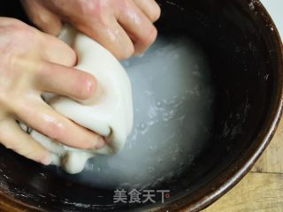 做凉皮的做法步调：2