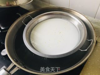 做凉皮的做法步调：7