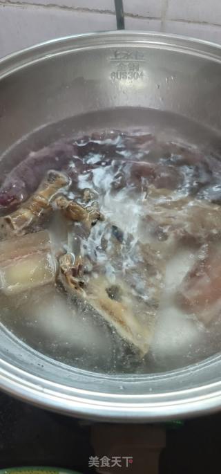 腊味三拼的做法步调：2