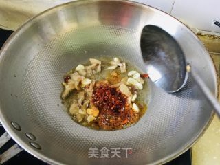 酸菜羊肉里的做法步调：2