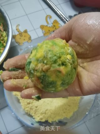 玉米里菜团子的做法步调：14