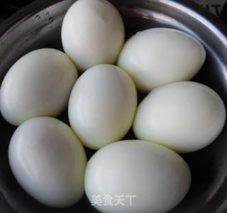 台式卤排骨的做法步调：4