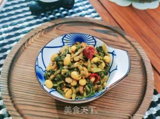 黄豆、肉终炒雪里蕻的做法步调：10