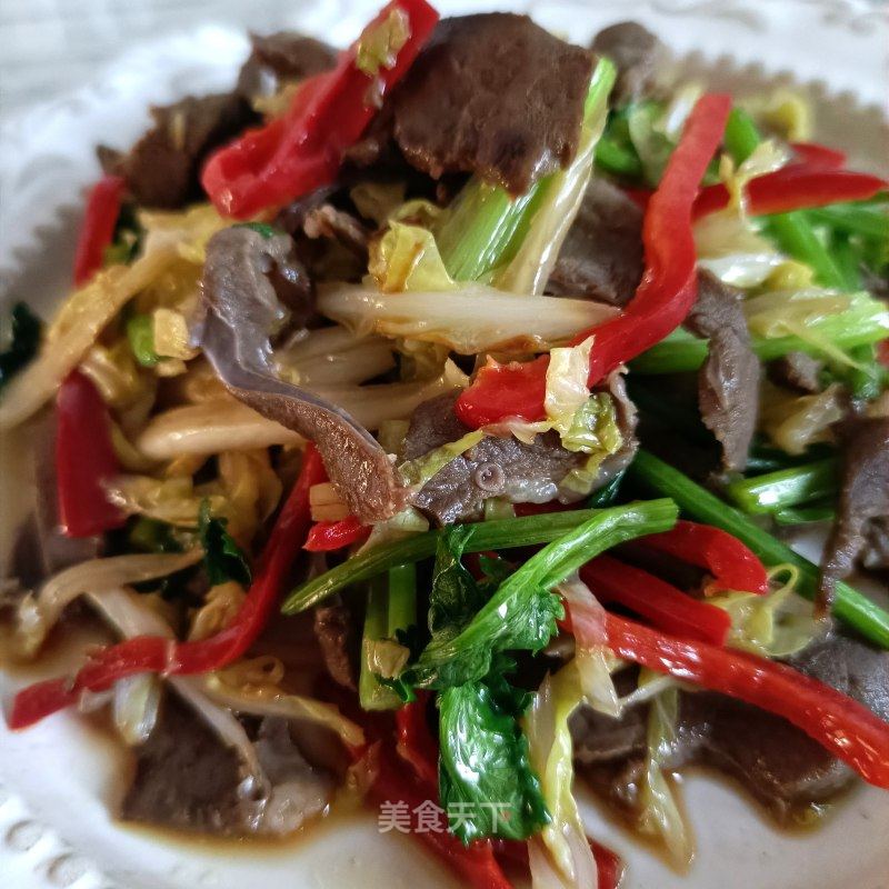 利剑菜芯炒鹿心的做法