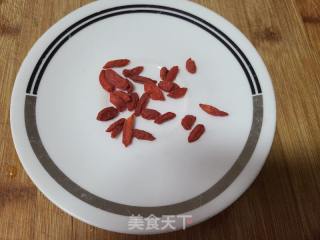 芹菜喷鼻菇粥的做法步调：7