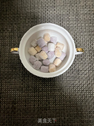 芋圆姜薯苦汤的做法步调：2