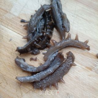 利剑菜荷兰豆爆海参的做法步调：1