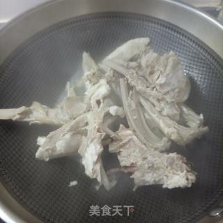 白椒炒羊排的做法步调：6
