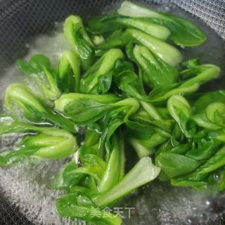 花肉喷鼻菇油菜的做法步调：6