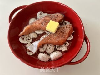 心蘑鲑鱼的做法步调：5