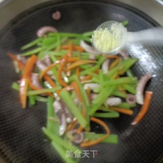 少腿蛸炒莴笋的做法步调：13