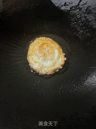 茼蒿鸡蛋汤的做法步调：3