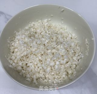 利剑菜肉馅饺子的做法步调：4