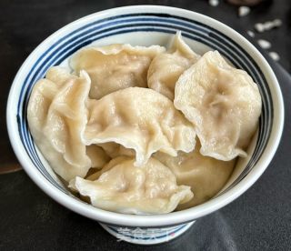 利剑菜肉馅饺子的做法步调：18