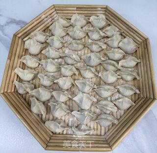 利剑菜肉馅饺子的做法步调：15