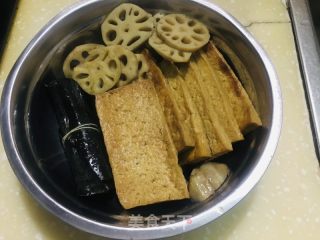 卤味拼盘的做法步调：15