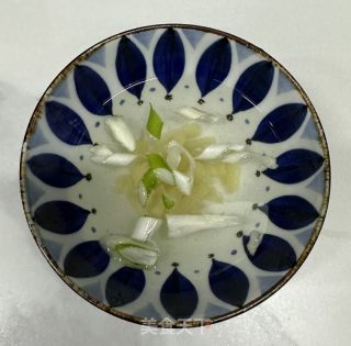 荔枝虾球的做法步调：1