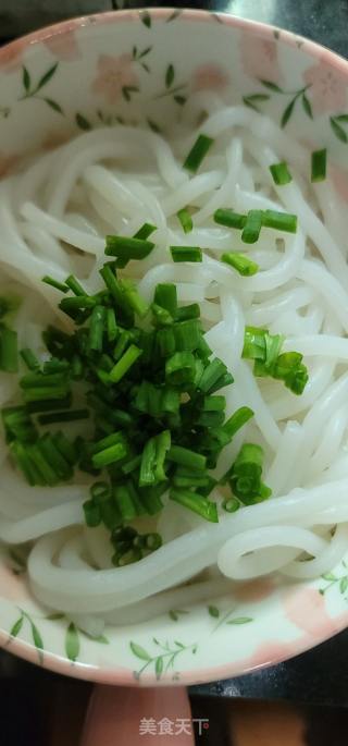 煎蛋汤濑粉的做法步调：4