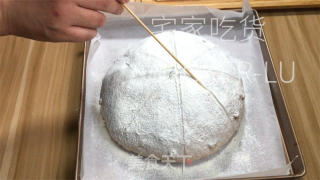 齐麦核桃硬欧，免揉配圆，麦喷鼻味实足，皮坚内乱硬。的做法步调：20