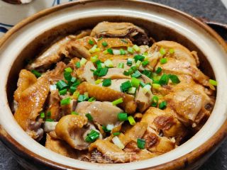 五指毛桃焗鸡的做法步调：12