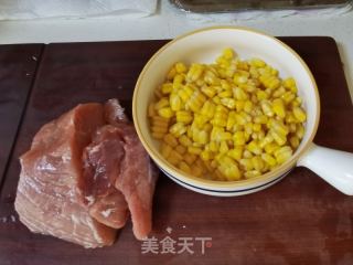 陈肉玉米馄饨的做法步调：1