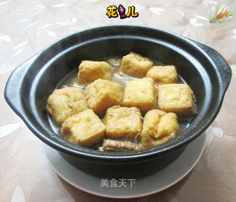 油豆腐魔芋结排骨煲的做法