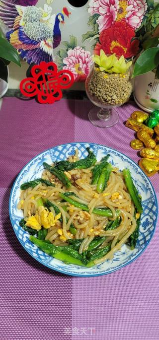喷鼻麦菜鸡蛋炒濑粉的做法步调：11