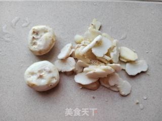 菜心炒荸荠的做法步调：4