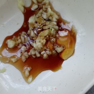 黑鸡蛋拌黄瓜的做法步调：12