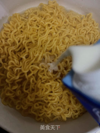 牛奶芝士水鸡里的做法步调：4